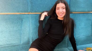 Beauty offers waiter a train ride and anal sex