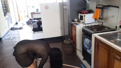 Mexican stepmom big ass masturbates in kitchen squirt orgasm