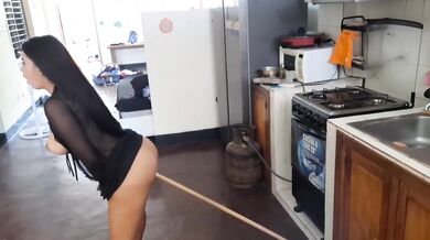 Mexican stepmom big ass masturbates in kitchen squirt orgasm