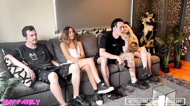Crazy Slut Wife Caught Me Cheating While Spitroasting My Best Friend's Girlfriend 4some Hardcore