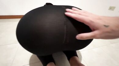 Gym trainer fucks me raw in my tight leggings