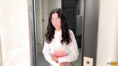 Speech therapist destroys student who can't say her letters her anal face fucking