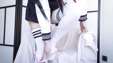 Japanese schoolgirl squirts for the first time using Hitachi Magic Wand while fingering her tight teen pussy