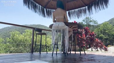Teenage couple gets destroyed in public reverse cowgirl creampie