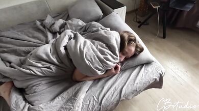 Stepdad shocked when he caught me riding his dick in reverse cowgirl