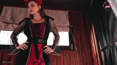 Juicy witch lifts my cock to make me irresistible to all chicks