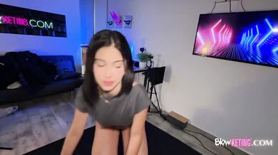 18 year old virgin got destroyed by rough sex on her pink pussy