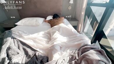 Woke her up with my big dick and a fucking creampie