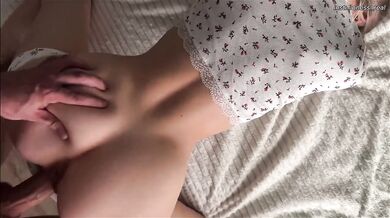 My friend's girlfriend rode my dick while he was away raw sloppy deepthroat cowgirl