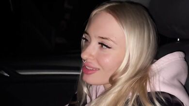 sweet blonde on highway get throat fucked deep in car
