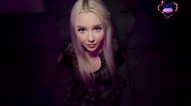 Horny stepdaughter begs stepdaddy to fuck her raw