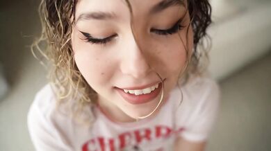 Ultra-babe sucks my dick like a hot Russian skinny Asian teen in raw HD