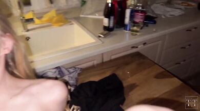 Alisa Wonderland’s Big Dick Birthday Blowjob Orgy Gangbang