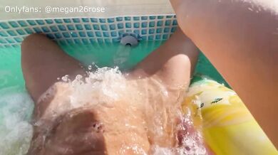 Leg shaking orgasm with water jet lesbian pleasure public caught