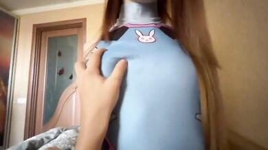 Roommate's cosplay mixup ended with a tight missionary blowjob session