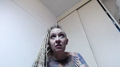 Put The Thong Back On Cam Girl Gets Dildo Filled with Thick Ass Bouncing