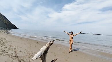 Italian Wife Gets Deepthroated on the Nudist Beach by Big Cock