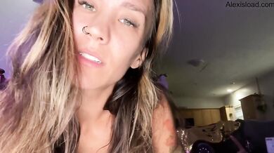 Naughty stripper lap dance turns into dildo fucking MILF solo tease