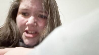 Massive dragon dildo wrecks BBW moms tight ass raw