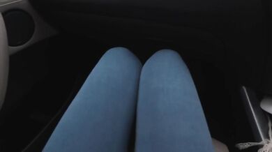 First date with asian girl ends in wild car sex
