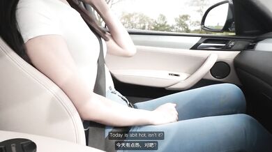 First date with asian girl ends in wild car sex