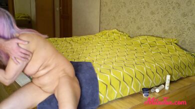 Granny gets railed doggy style and takes a creampie from that monster dick