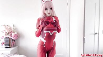Zero Two cosplay striptease raw spandex suit red thong babe