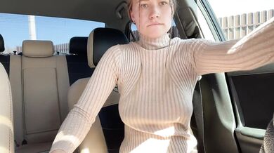 Busty Mom Gets Caught Publicly Orgasm in Her Car!