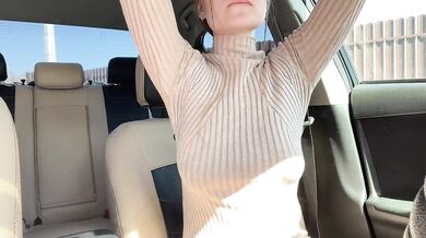 Busty Mom Gets Caught Publicly Orgasm in Her Car!