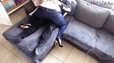 PAWG’s huge ass ruins my cock on the sofa raw doggystyle