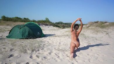 Naked yoga on beach turns into doggy anal rough cumshot anal queef before swallowing