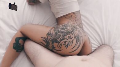 my tight venus takes it missionary creampie in tight panties