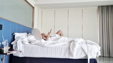 #111.1@ Let's snuggle up before playing.