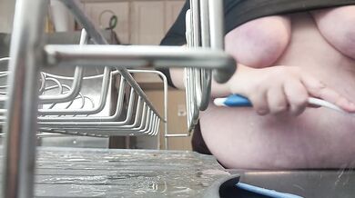 What would you do to this NAUGHTY MILF Washing dishes like this?