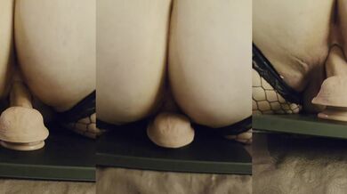Bbw Redhead Riding Dildo