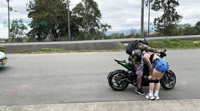 Big ass on my motorcycle she rips pants open and begs for my dick
