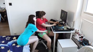 My kinky stepsister ruined my ranked game so I fucked her hard and creampied her raw
