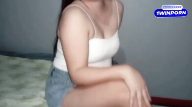 New neighbor fed me but I ate her instead Pinay scandal big tits doggy style