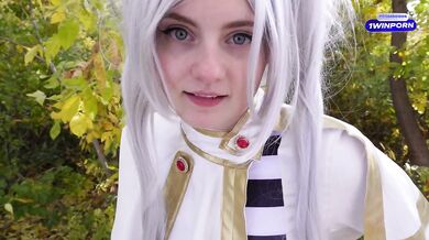 Elf cosplay babe gets destroyed with cum on her cute face