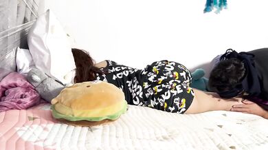 Stepsister’s big ass rides me raw I almost cum inside her tight pussy