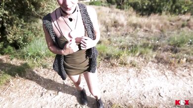 Flashin cumwalk got me sloppy facialed by slutty babe POV