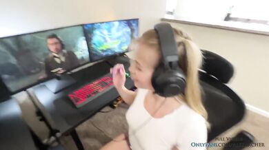 Ava’s throat wrecked huge cum facial real couple deep throat Vegas blowjob