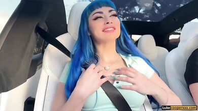 Curvy E Girl Gets Fucked Raw In Car Creampie Delight