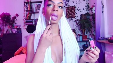 Ebony goddess worships you with her thick lips and glossy mouth