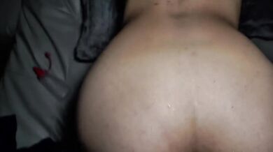 Step sister sells her tight asshole for Roblux coins then deep throats her stepbrothers cock