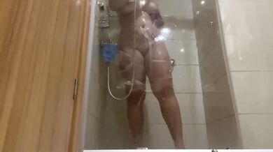 Naked shower ruined by messy threesome