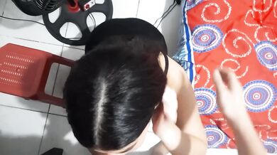 Colombian stepmom with a big ass deepthroats you till you cum all over her face