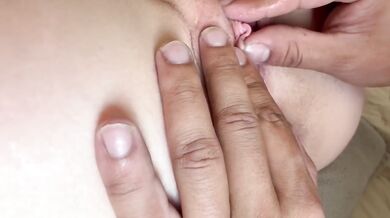 Amateur Couple Destroyed With Pussy Licking Close Up Vibrator Scissoring Doggy Style Cum on Ass