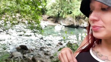 Tour guide gets her tight mouth ruined by thick cum in the wild