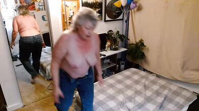 Brad wakes up with untouched tits his face buried between dawnskye55's big ass pawg